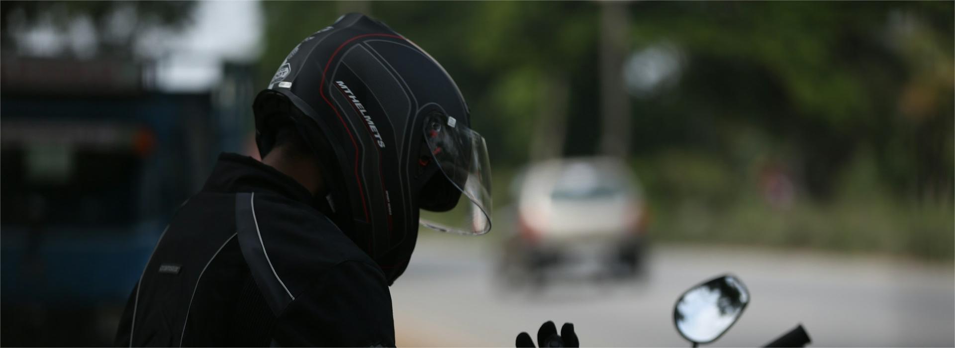 Motorrijden Winkel -Motorrijden Winkel shajan jacob ndBDatncNbA unsplash